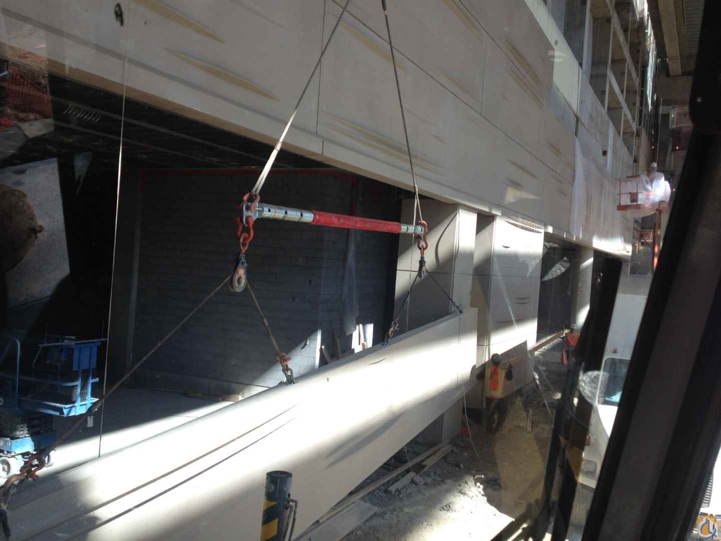 Adjustable Spreader Bar