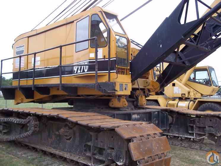 American 900 Series Crawler Crane