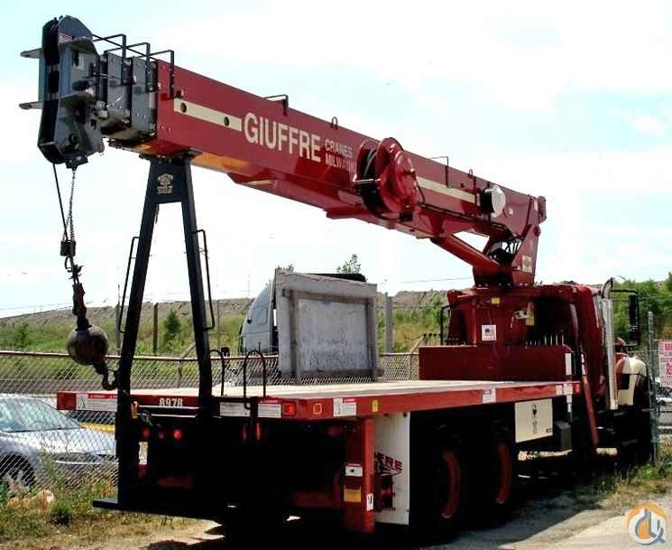 FOR SALE OR RENT: 25 TON TEREX WITH 92 FT BOOM ON IHC CHASSIS