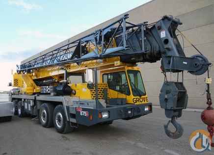 2000 Grove TMS875C