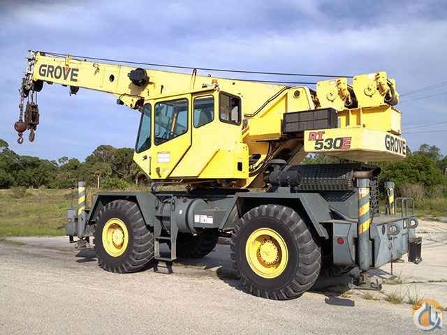 2001 Grove RT530E
