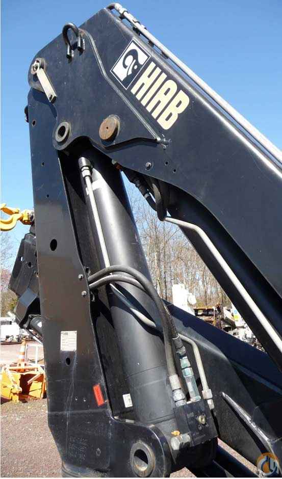 2007 HIAB KNUCKLEBOOM 144B-2CLX; 5 TON