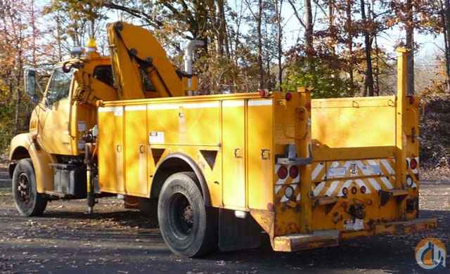 7.5 TON PM KNUCKLEBOOM 14022; 1999 STERLING L7500