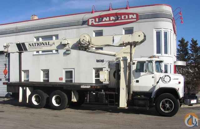 National Crane Model 1195 28 Ton 1995 Ford Model LNT-8000
