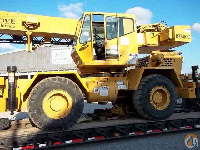 1992 Grove RT528C, 28 tons w/ Cummins engine