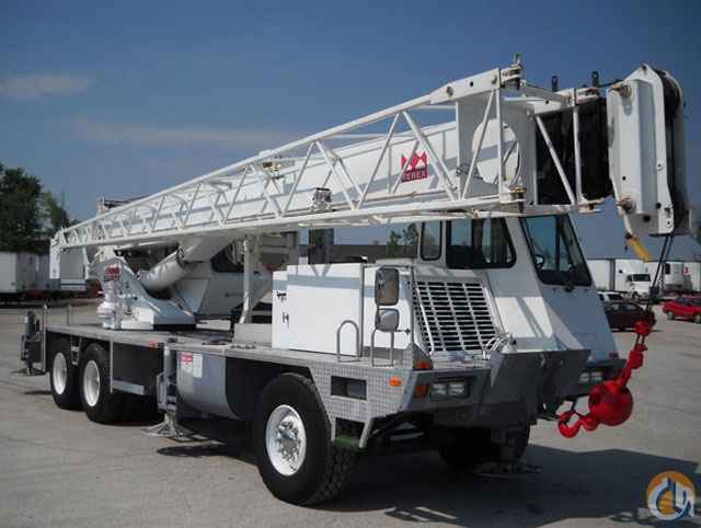 1999 Terex T 335