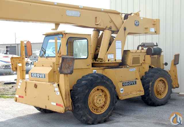 Grove RT58 Rough Terrain Crane