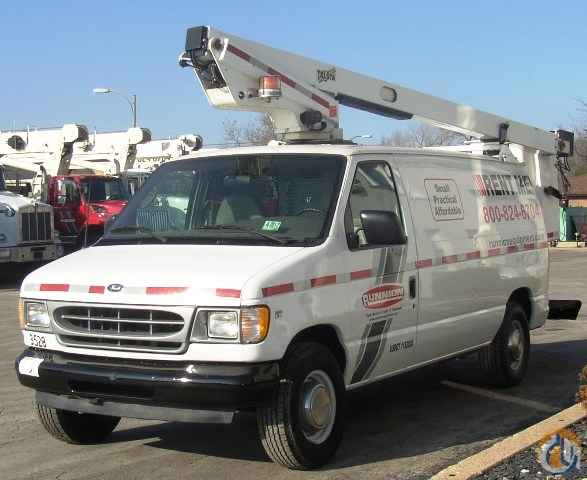 2001 Telsta Model A-28 2001 Ford E-350 Van