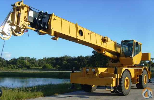 1999 GROVE RT640C 40-TON RT