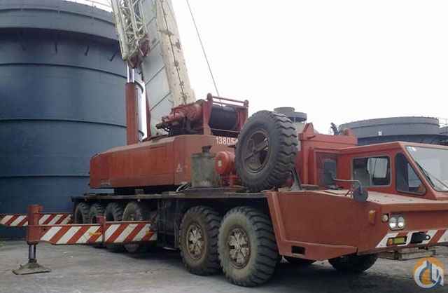 KATO NK1200M-III Fully Hydraulic Truck Crane