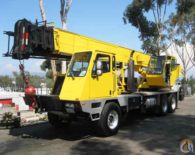 1996 TEREX T230 Hydraulic Truck