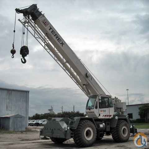 2008 Terex RT 335