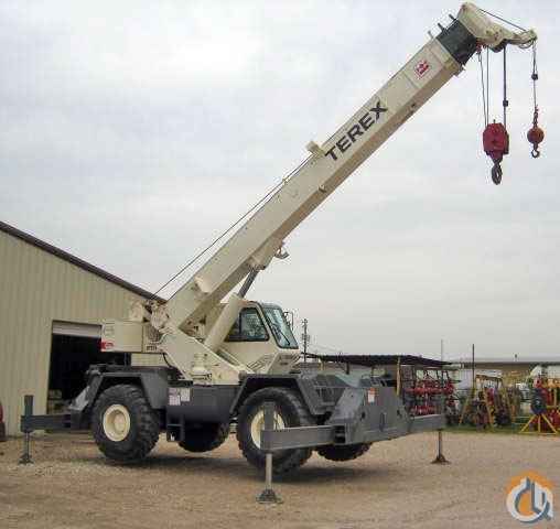 1998 Terex RT 335