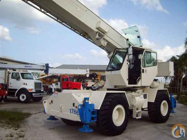1998 Terex RT 230