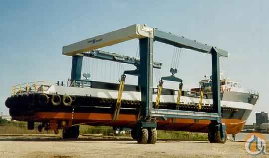 2003 Marine Travelift 300 BFM