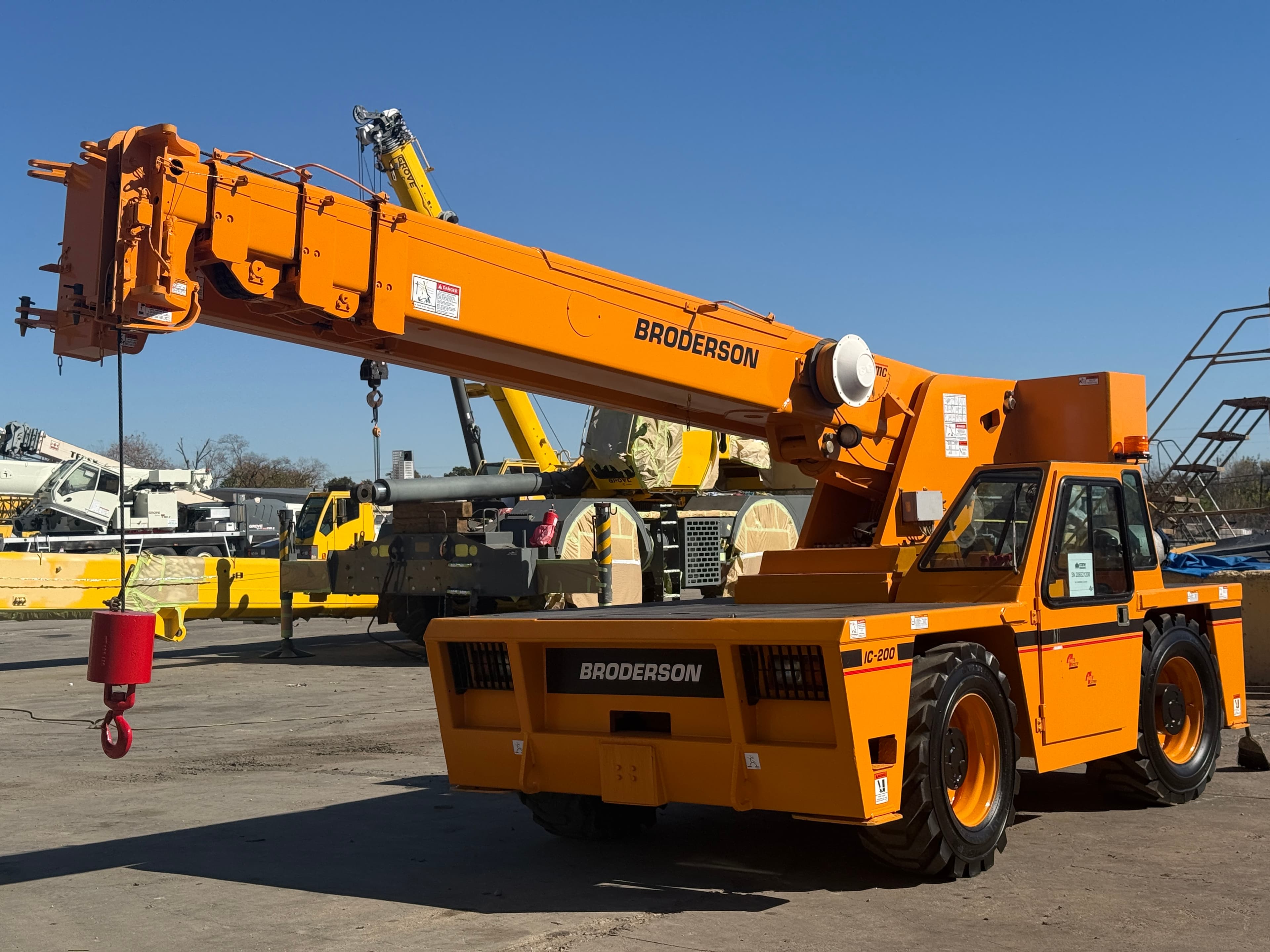 2011 Broderson IC-200-3G