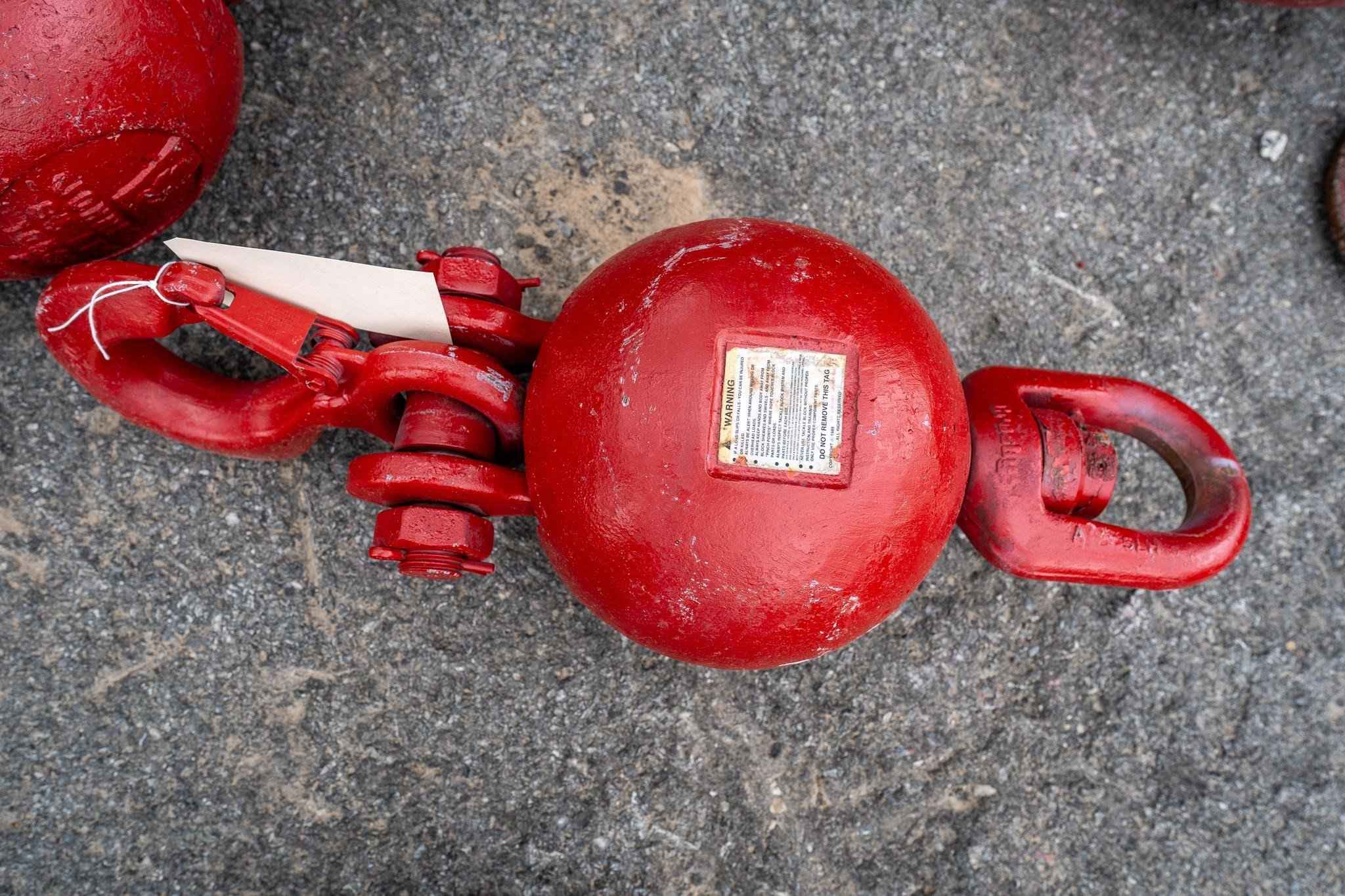 MCKISSICK 7 TON SWIVEL HOOK BALL