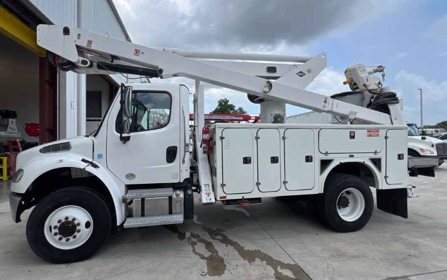 2020 VERSALIFT VST-6000-MHI-03