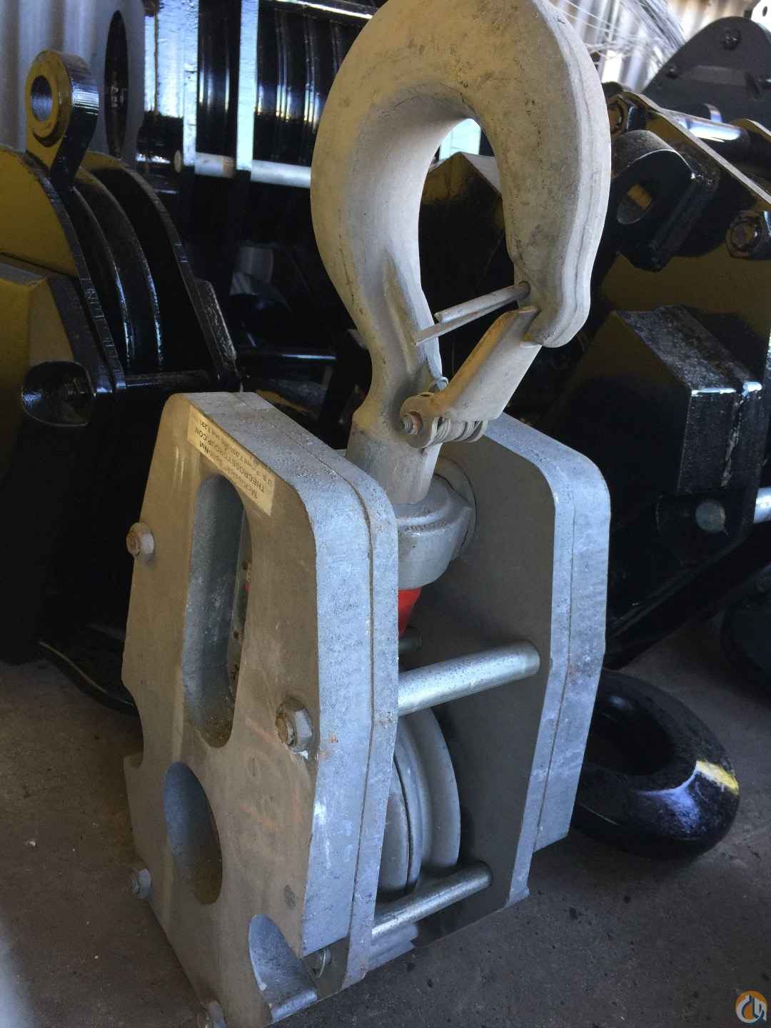 20t Galvanized (never rust)Hook-block 2 sheave quick reeve, fits Terex, Grove, Linkbelt, National, Manitex, RO, Altec, Elliot and others