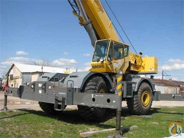 2007 GROVE RT700E