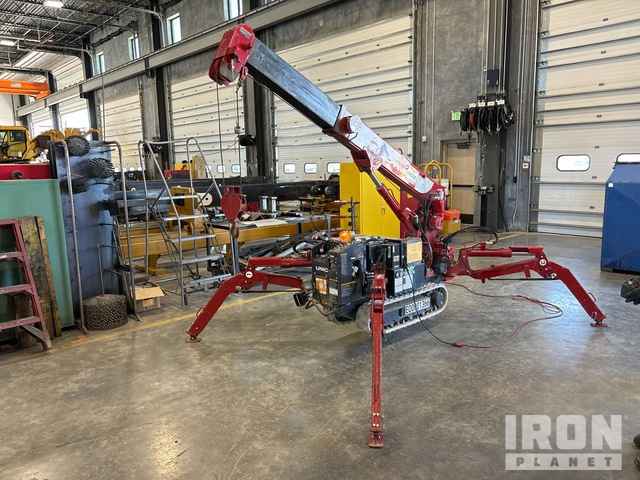 2019 Unic Spydercrane URW094CP2U